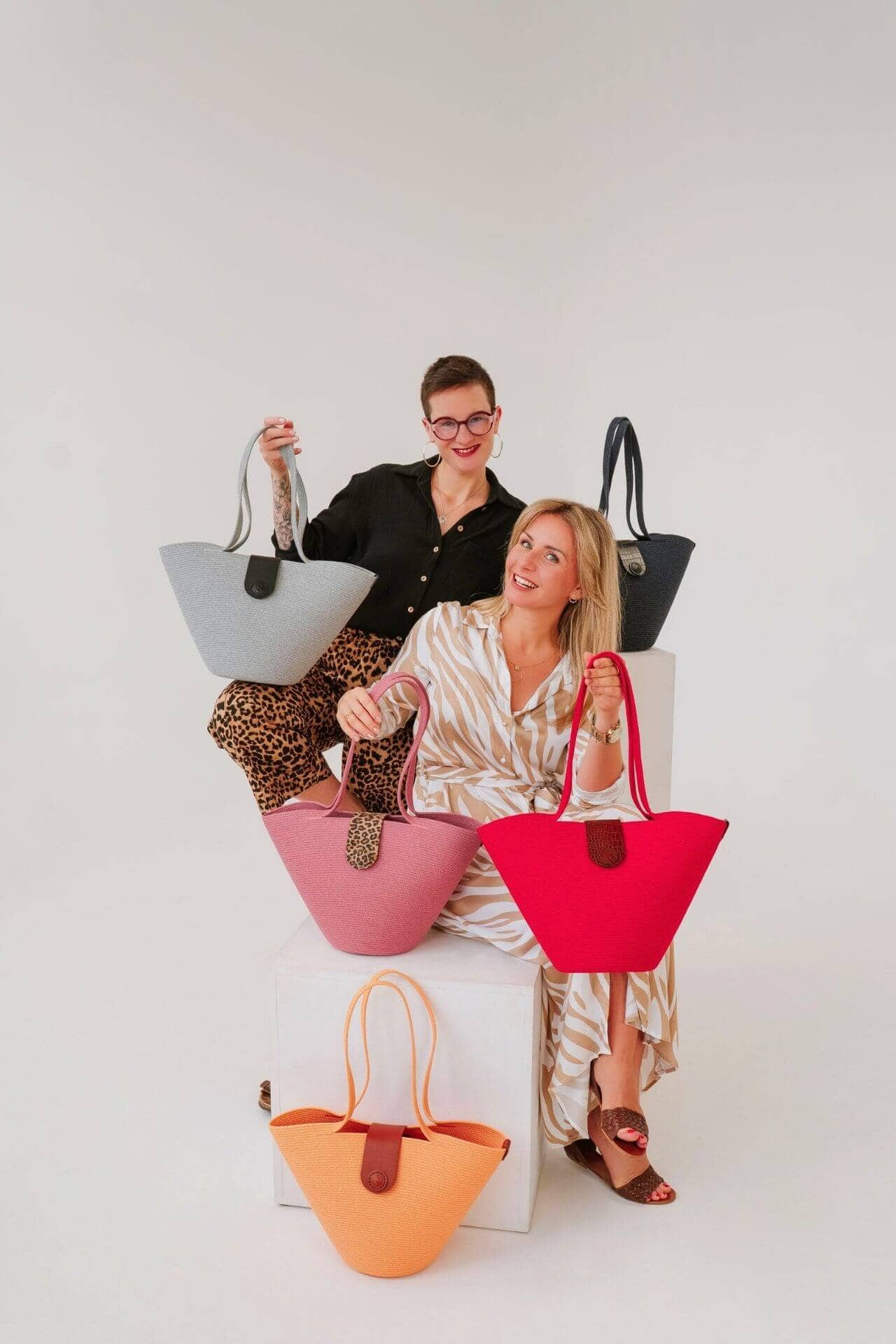 skórzane dodatki do koszy - ŚREDNIAWKA