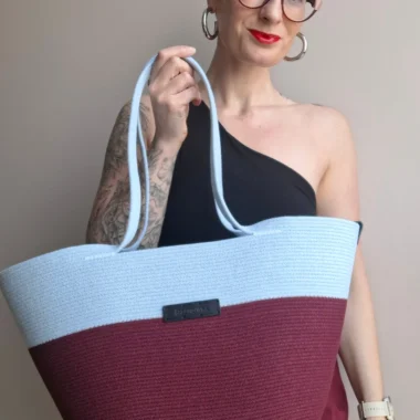 Kosz owal dwa kolory ze skórzaną metką - niebisko bordowy